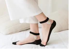 5 Pairs Ultra Thin Transparent Daisy Flower Design Ankle Socks