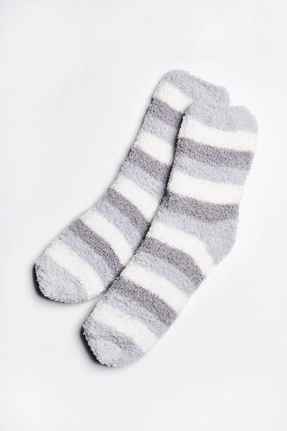 ALAMAE Women's Fuzzy Striped Socks