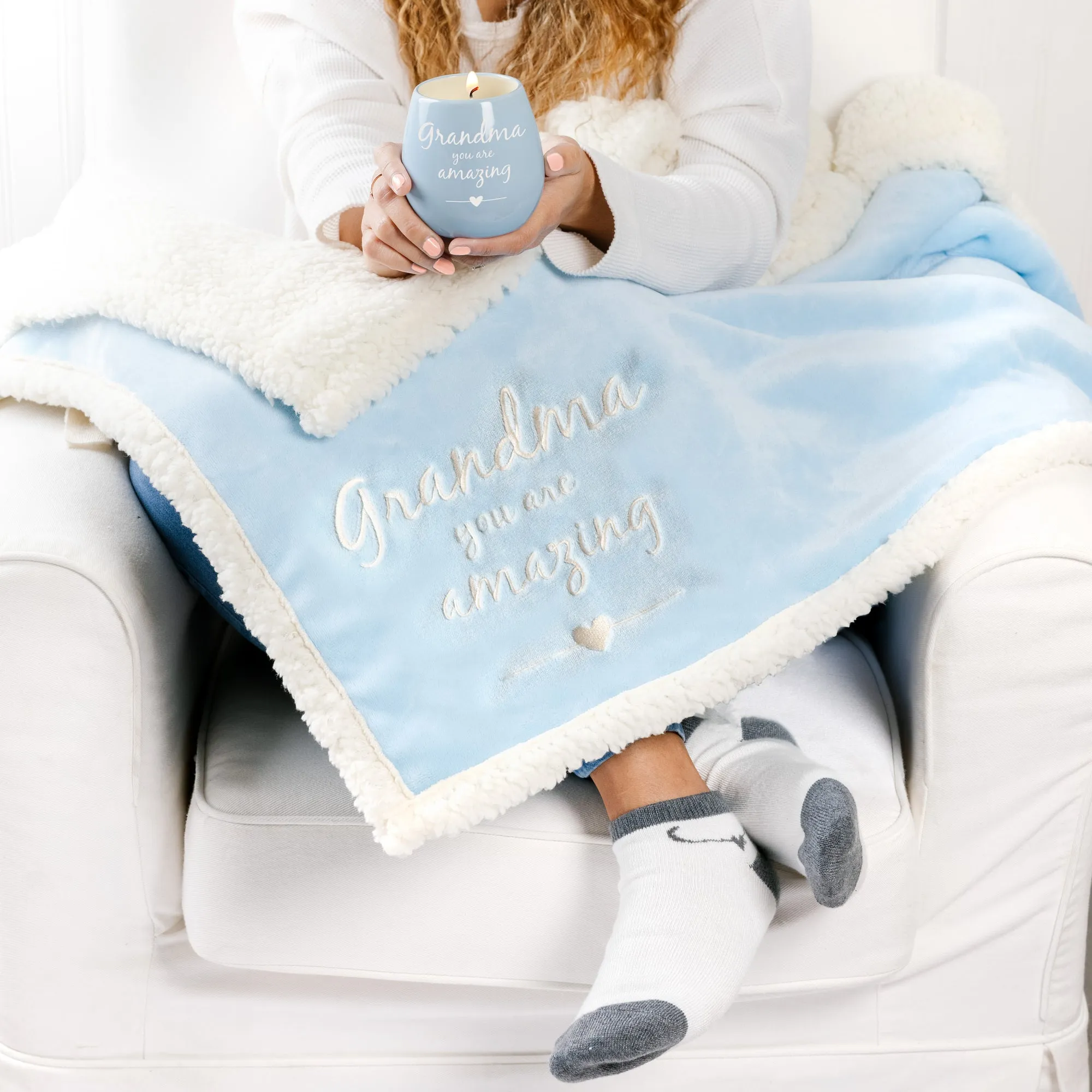 Grandma 42" x 50" Sherpa Lined, Royal Plush Blanket Gift Set