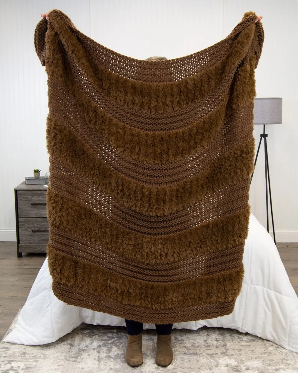 Plush Knit Throw - Coffee