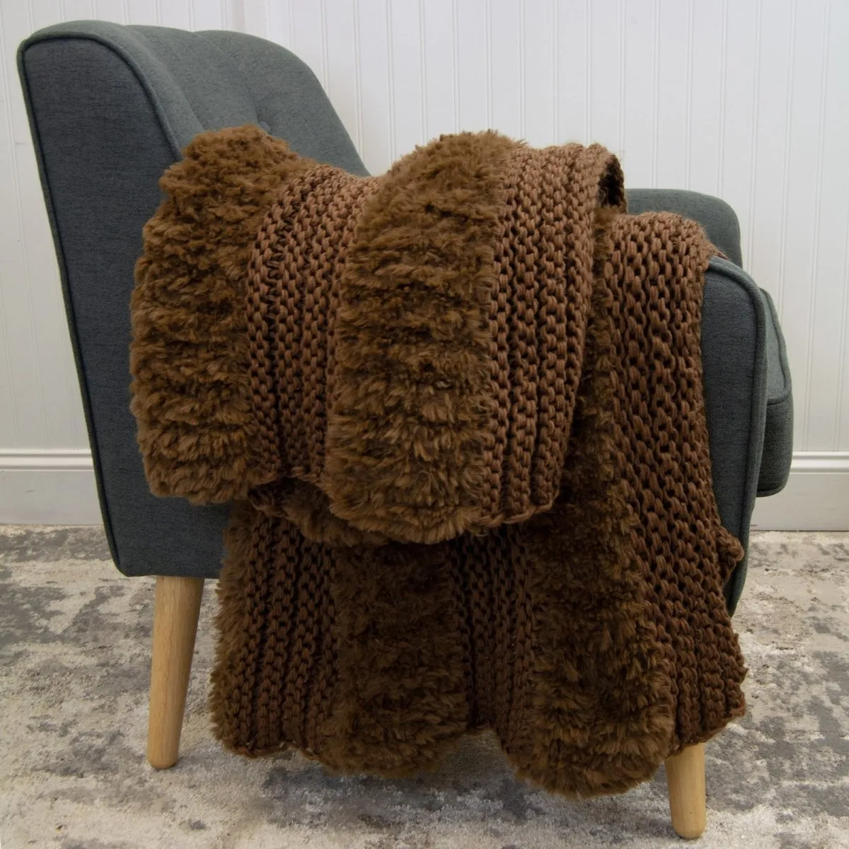 Plush Knit Throw - Coffee